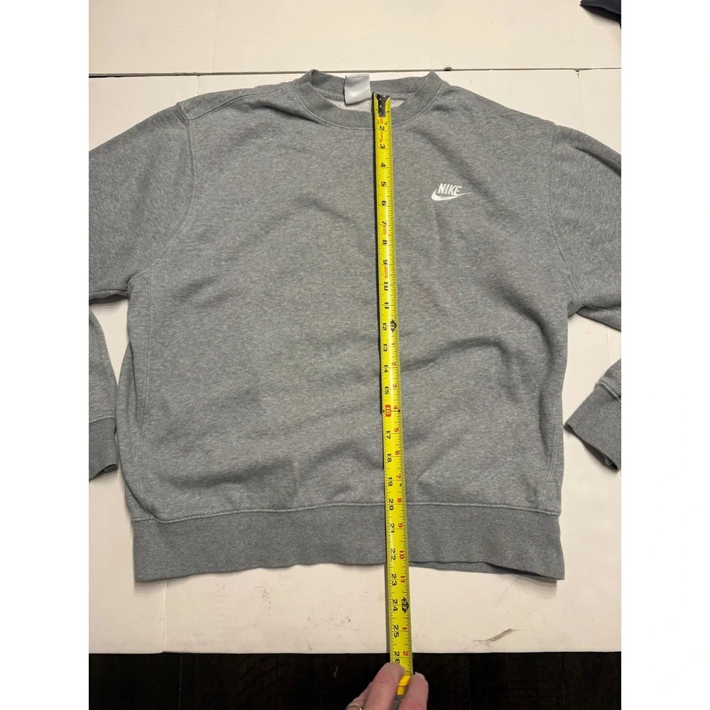 Nike Sportswear Club Fleece Crewneck Sweatshirt Mens Medium Heather Gray BV2662